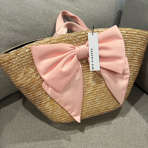 NEW EUGENIA KIM Carlotta Bow embellished Straw Tote In Beige & Pink - Picture 2 of 12